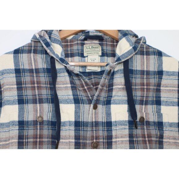 L.L. Bean Slightly Fitted Hooded Plaid Flannel Shirt M-Reg Button-Front Western - Picture 10 of 16